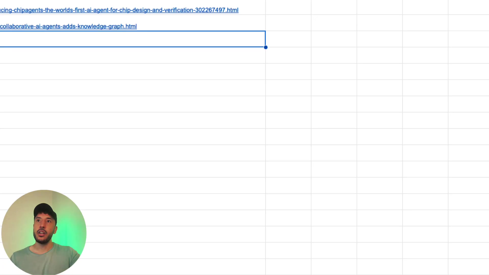 The image shows a Google Sheet titled 'media links' with two columns. The first column contains URLs. One visible URL is 'https://www.cio.com/article/2117967/collaborative-ai-agents-adds-knowledge-graph.html'. The second column is empty. A male presenter is visible in the bottom left corner, looking towards the right side of the screen, with a green circular highlight around his head. The sheet appears to be a simple list of links, likely intended as input for the automation workflow.
